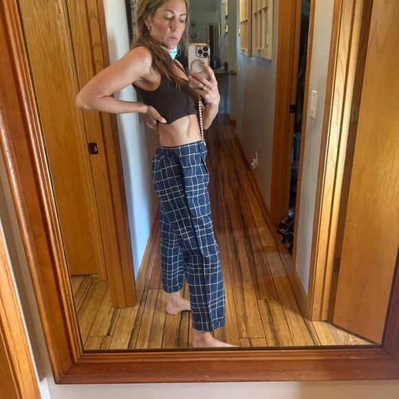 JEJIA Women's Blue Checkered Pants - Picture 2 of 6